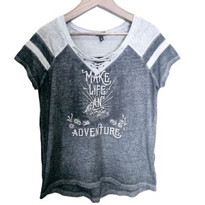 TORRID 00 12 space dye distressed raglan adventure tee shirt